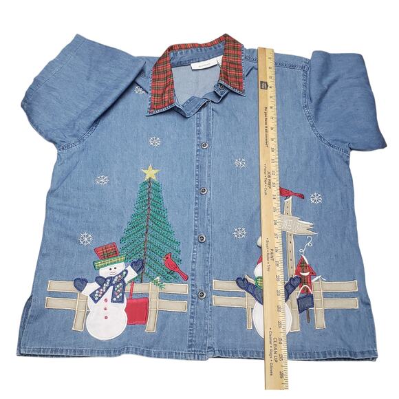 Dressbarn Holiday Top Womens Large Light Blue Button Down Snowman Festive Collar - Picture 10 of 10